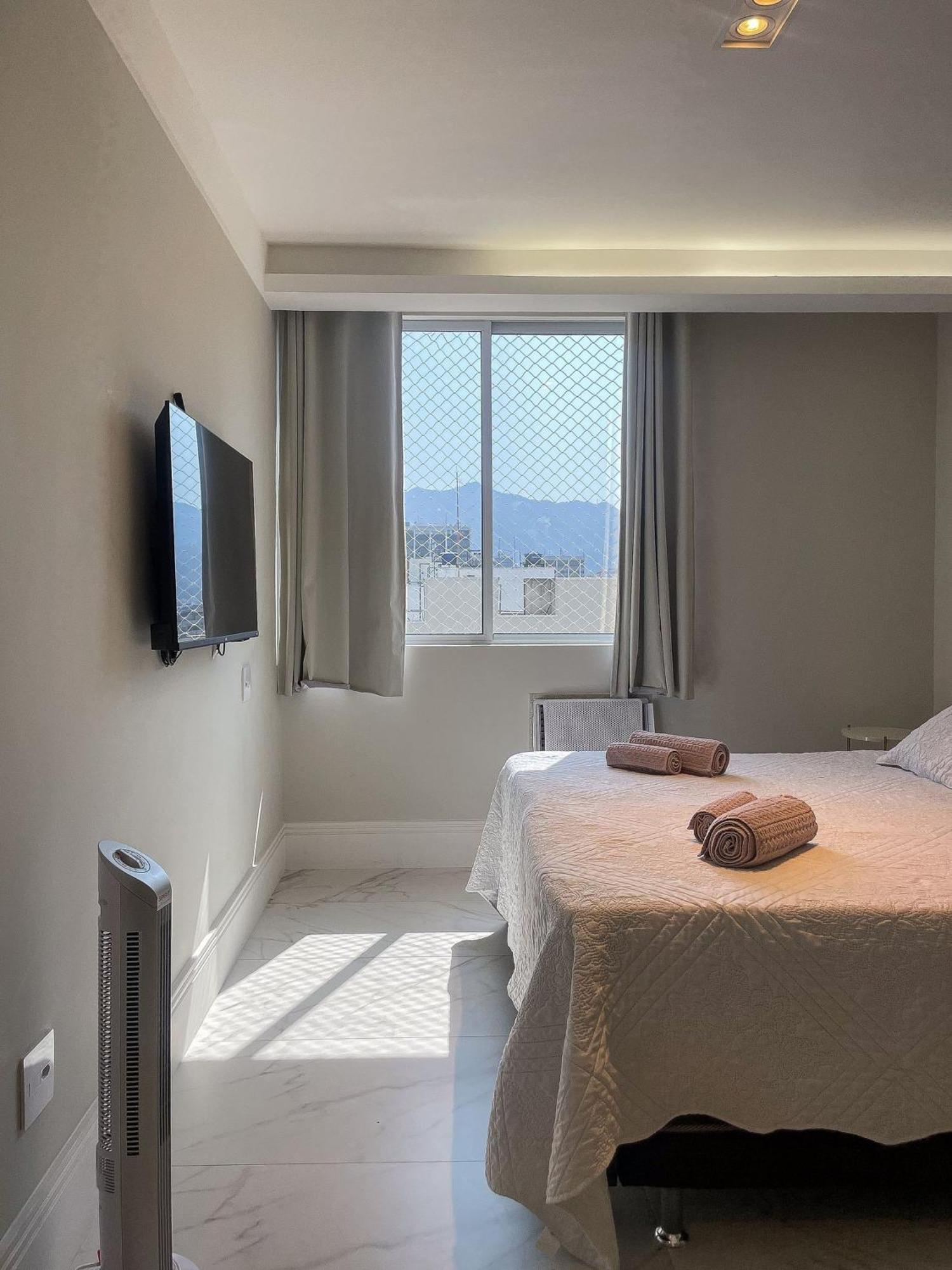 Apartamento Lindo Na Segunda Quadra Da *